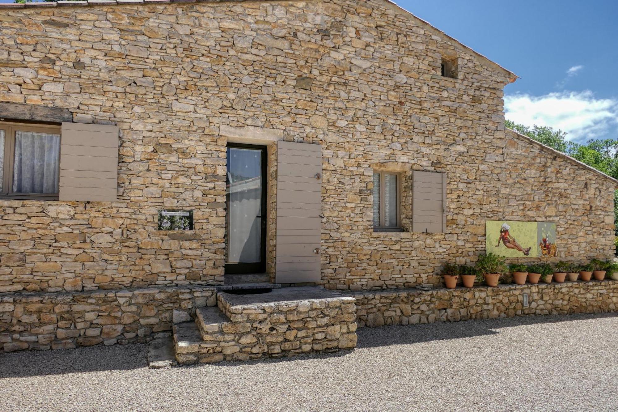 Le Hameau Fleur De Pierres , Chambre , Gite Et Table D'Hotes Murs  Exteriör bild